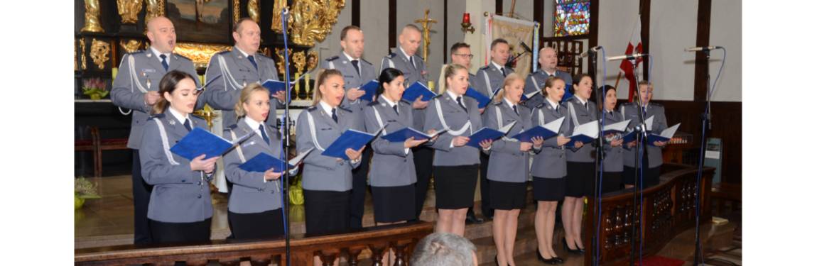 Koncert Chóru Policji Garnizonu Warmińsko-Mazurskiego w Piszu 