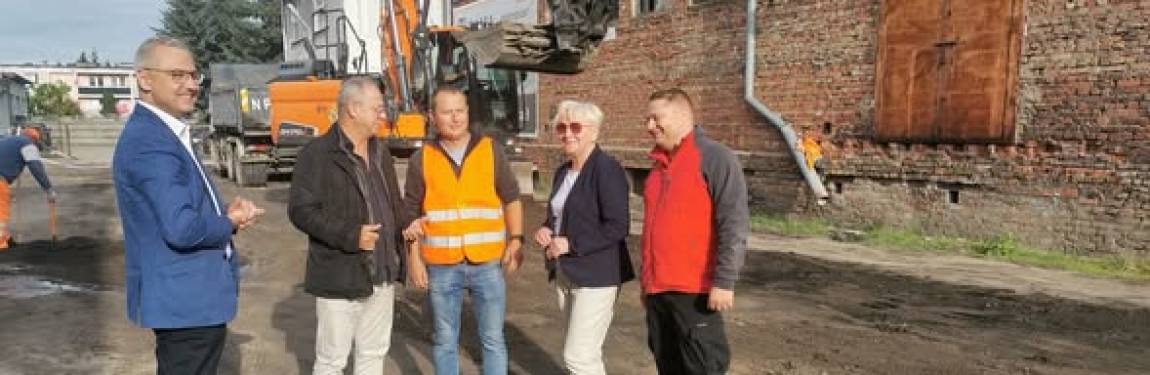 Inwestycja, budowa, parking, szpital 