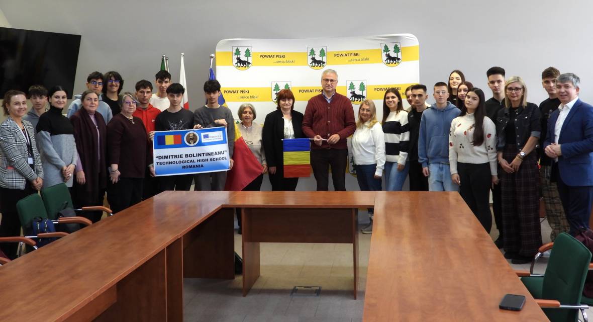 Starostwo Powiatowe w Piszu, wizyta, młodzież, Rumunia